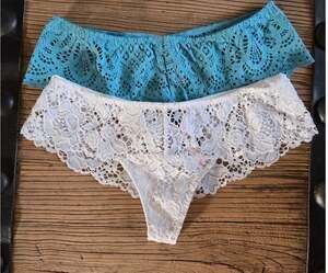 Victoria's Secret Lace Wide Side Thong Bundle Sz XS New 2 pieces